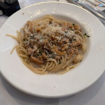 La Bussola Restaurant signature dishes Pappardelle Bolognese, Baked Clams, Shrimp & Spinach Areganato.